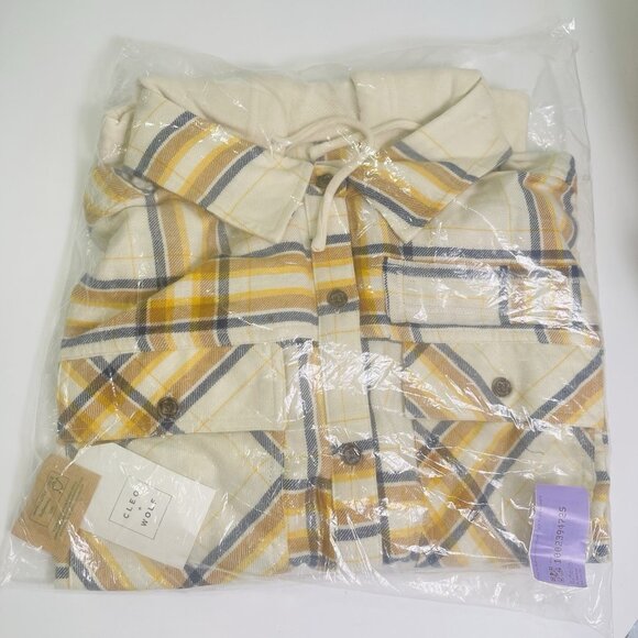 Cleo + Wolf Women’s Cropped Flannel Hooded Shacket Plaid Jacket Size Small - Picture 4 of 6